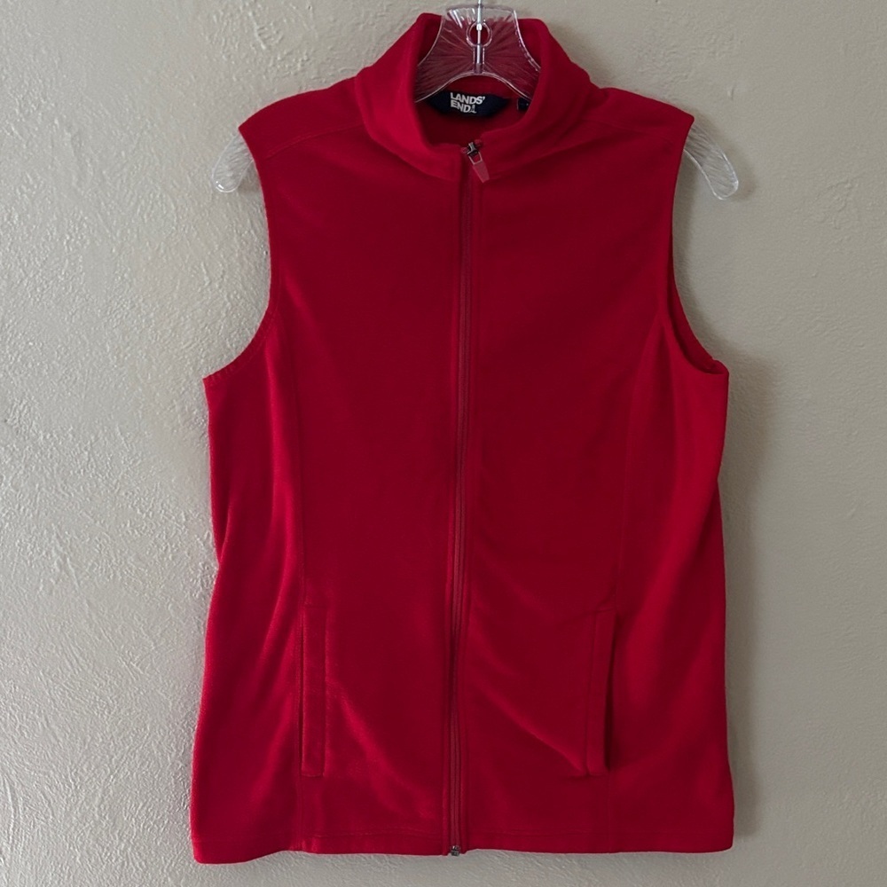 Lands End Womenβs Full Zip Fleece Vest Red Medium 10/12
